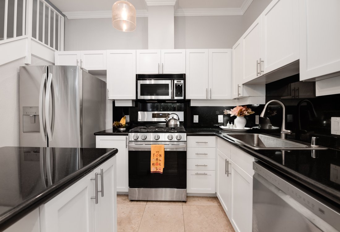 Condo in San Diego, California, United States 5 - 18464333