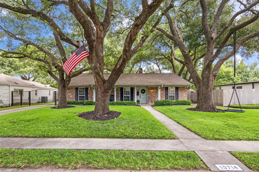 House in Houston, Texas, United States 1 - 18459926