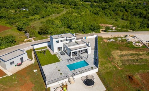 Villa en Svetvinčenat, Istria, Croacia 1