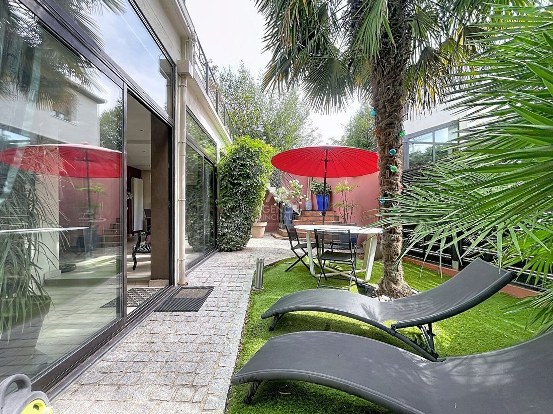 House in Chatou, Ile-de-France, France 4 - 18459051