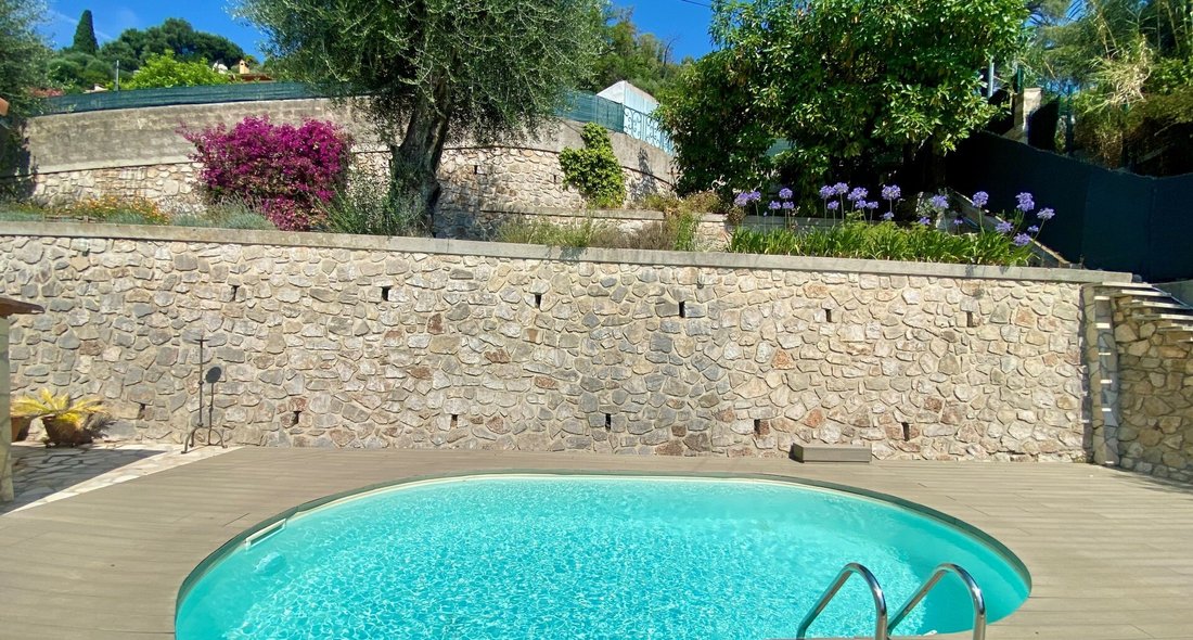 Casa en Menton, Provenza-Alpes-Costa Azul, Francia 3 - 18460876