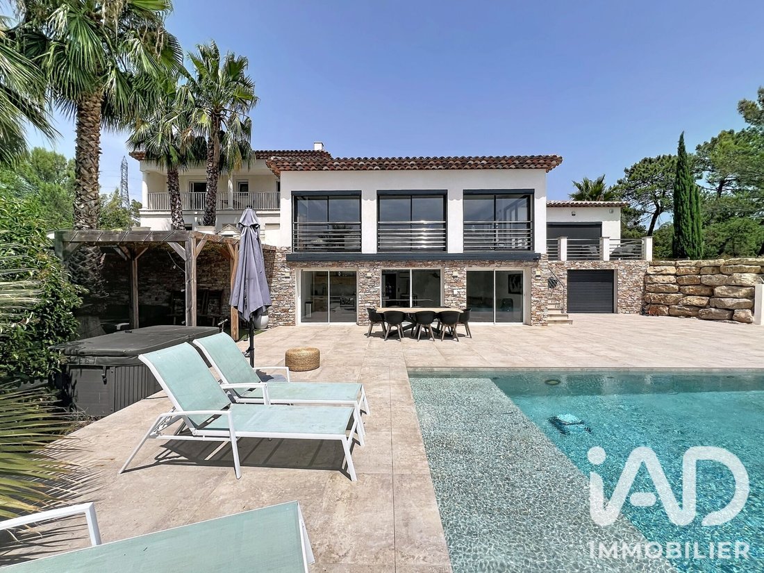 House in La Bouverie, Roquebrune-sur-Argens, France 2 - 18471461