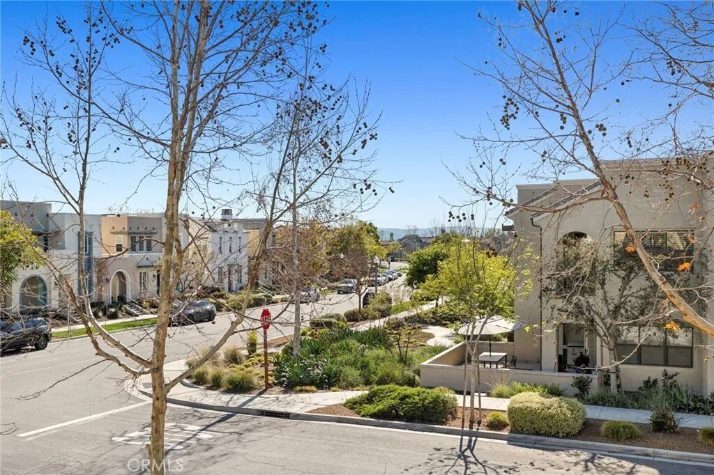 Condo in Irvine, California, United States 5 - 18468551