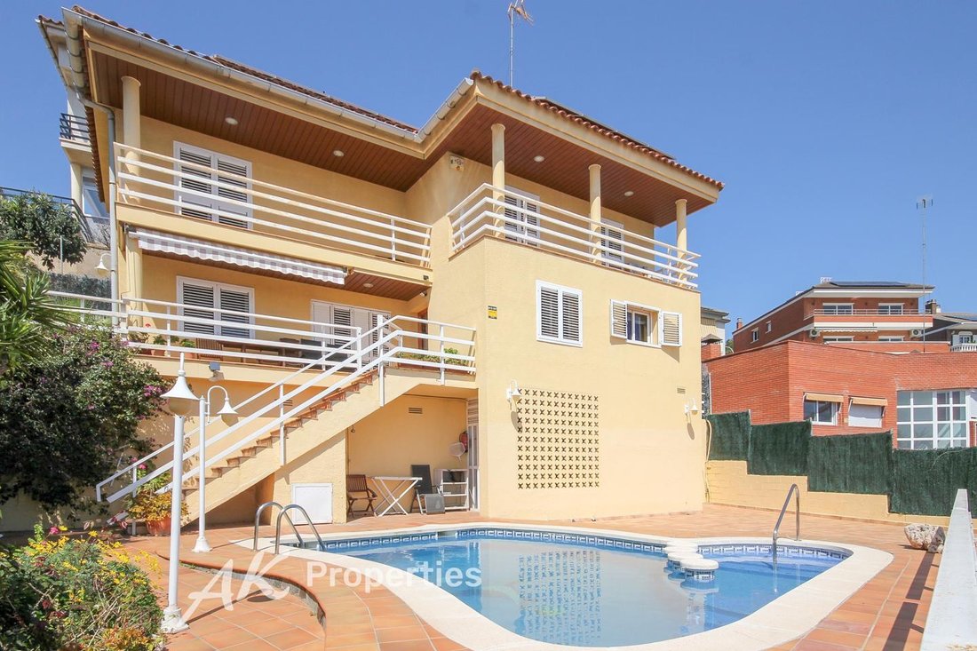 House in Viladecans, Catalonia, Spain 2 - 18469239