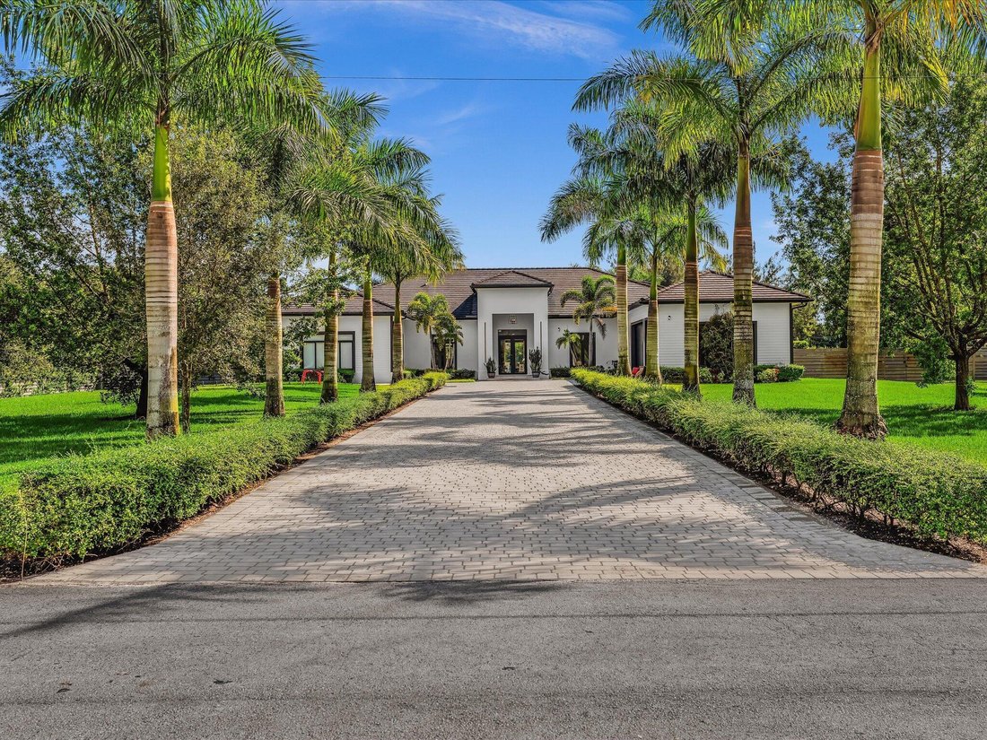 Southwest Ranches, Florida, United States 2 - 18472140