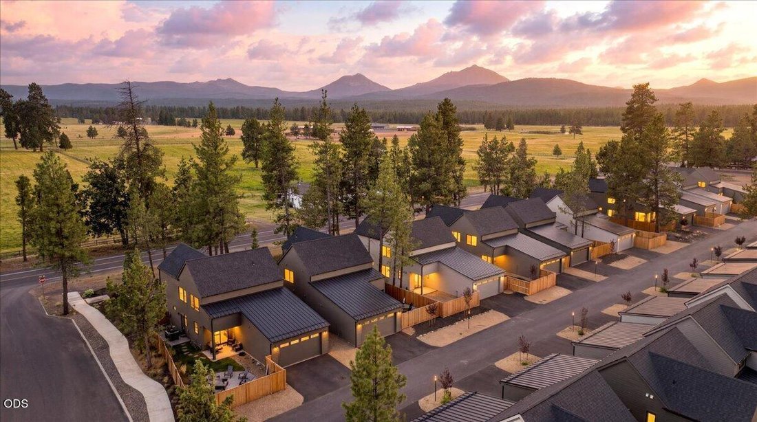 House in Sisters, Oregon, United States 3 - 18458361