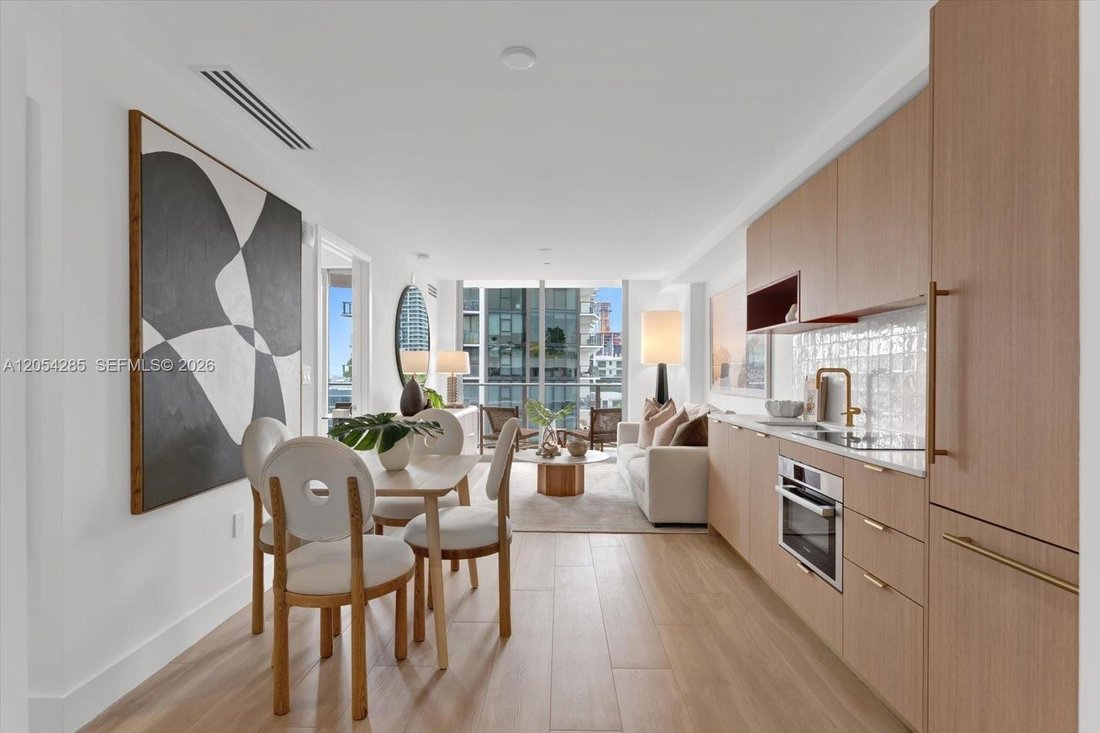 Condo in Miami, Florida, United States 1 - 18460205