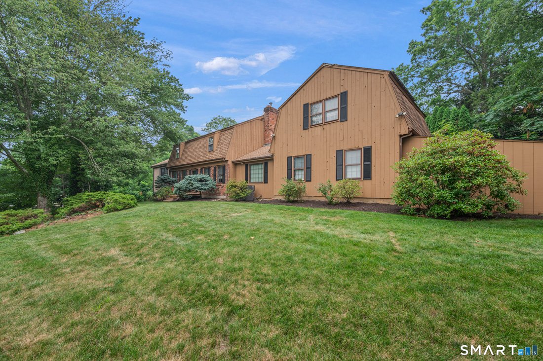 House in Stratford, Connecticut, United States 1 - 18458394