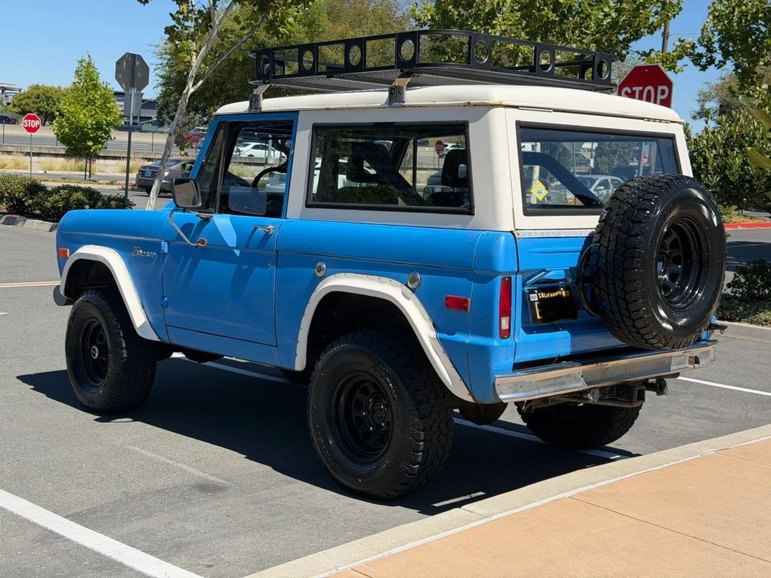 Suv in Walnut Creek, CA, United States 4 - 18472167