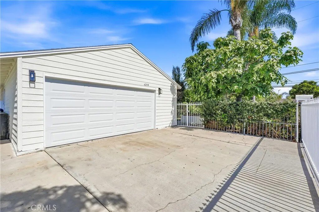 House in Santa Ana, California, United States 1 - 18459127