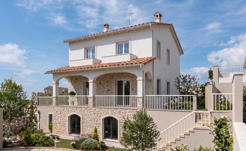 Country House in San Miniato, Tuscany, Italy 1