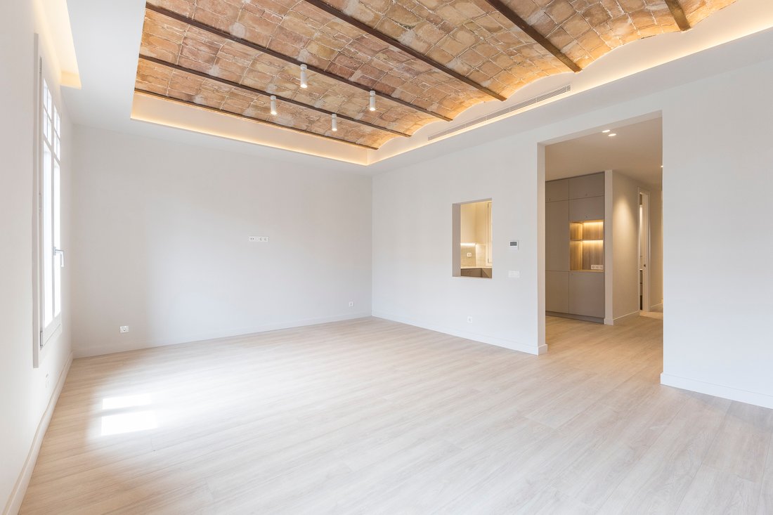 Apartment in Eixample, Barcelona, Spain 5 - 18460275
