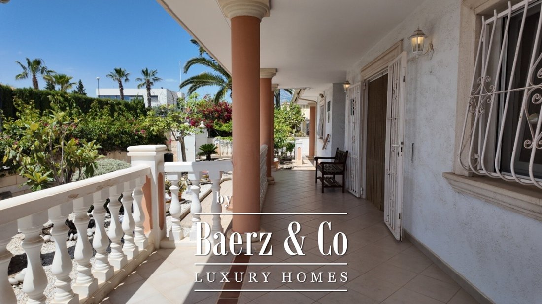 Villa in la Nucia, Valencian Community, Spain 5 - 18459750