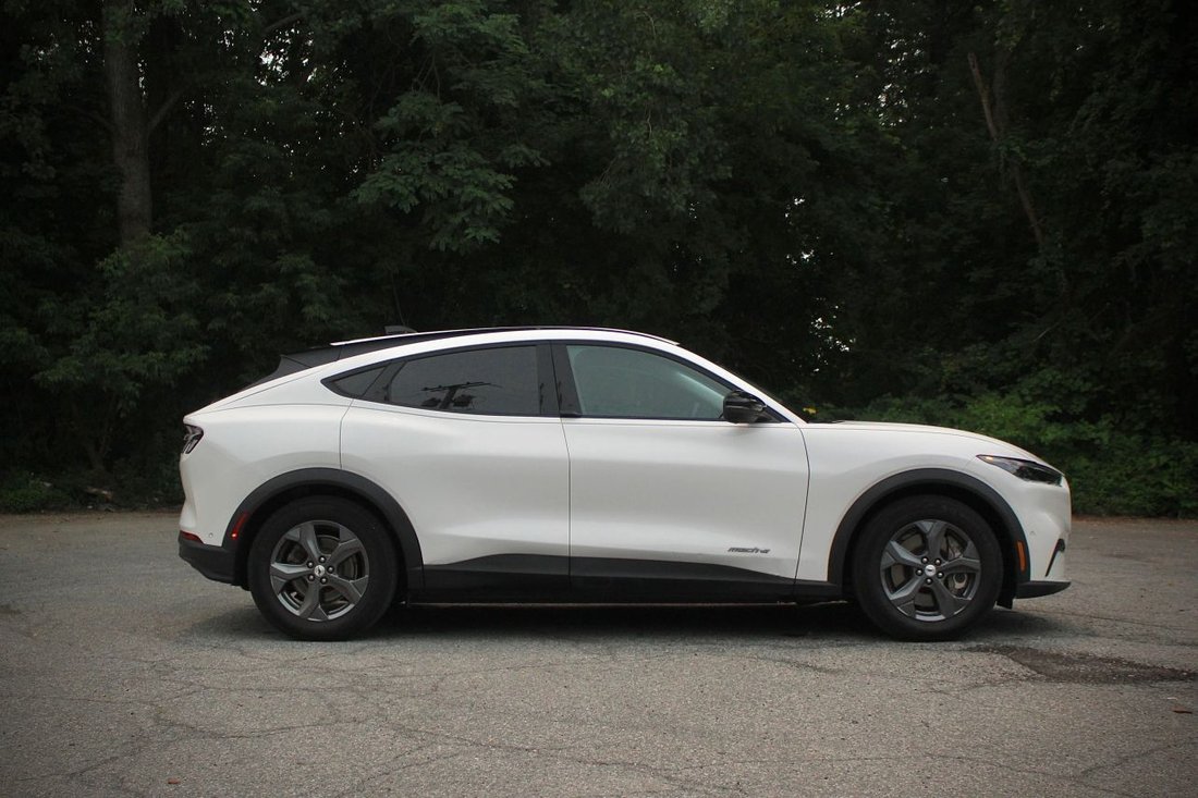 Suv in Schenectady, NY, United States 4 - 18472031