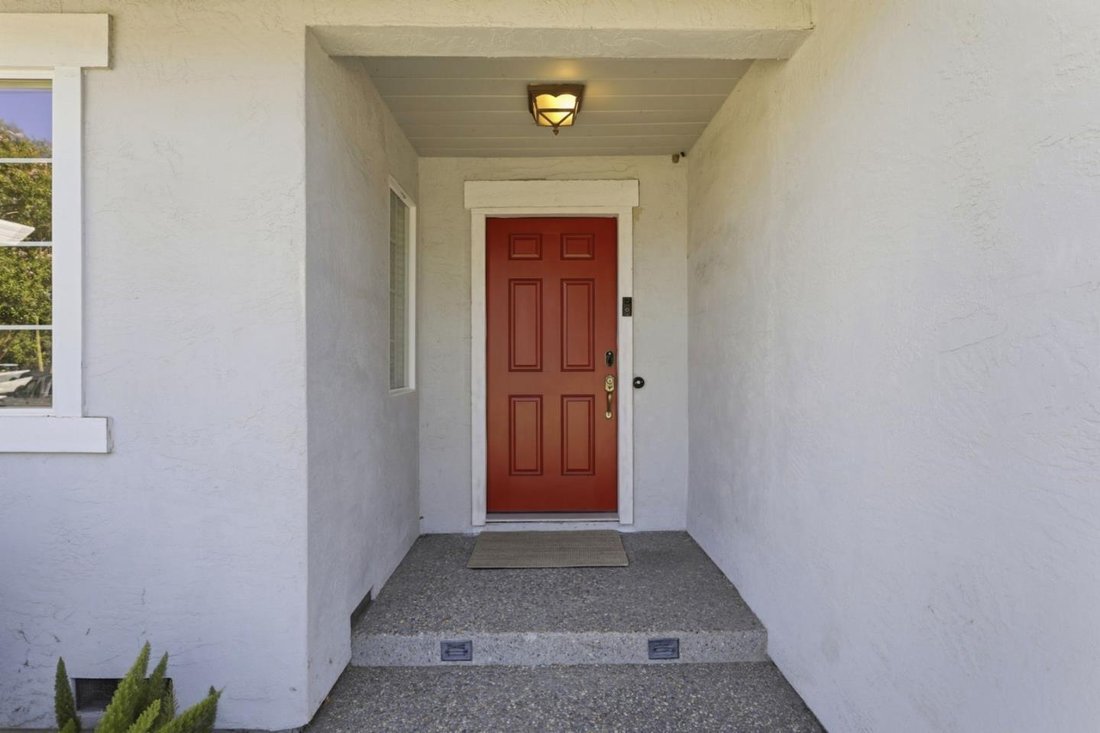 House in San Carlos, California, United States 3 - 18457377