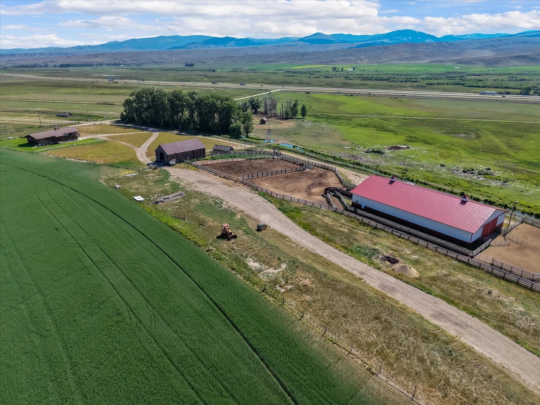 House in Anaconda, Montana, United States 1 - 17394763
