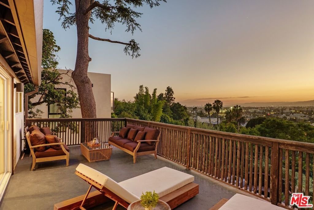 House in Los Angeles, California, United States 3 - 18459122