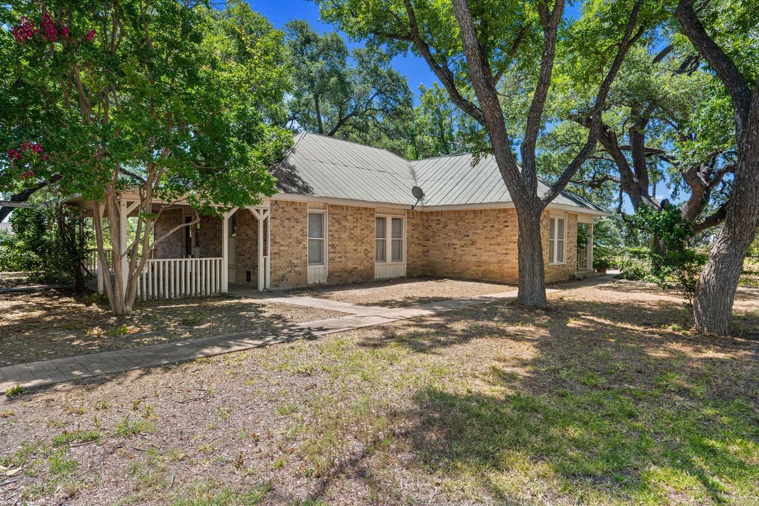 House in Bertram, Texas, United States 4 - 18459461