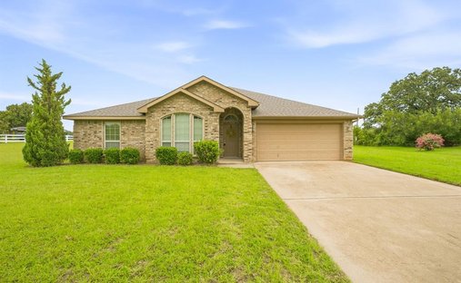 House in De Leon, Texas, United States 1