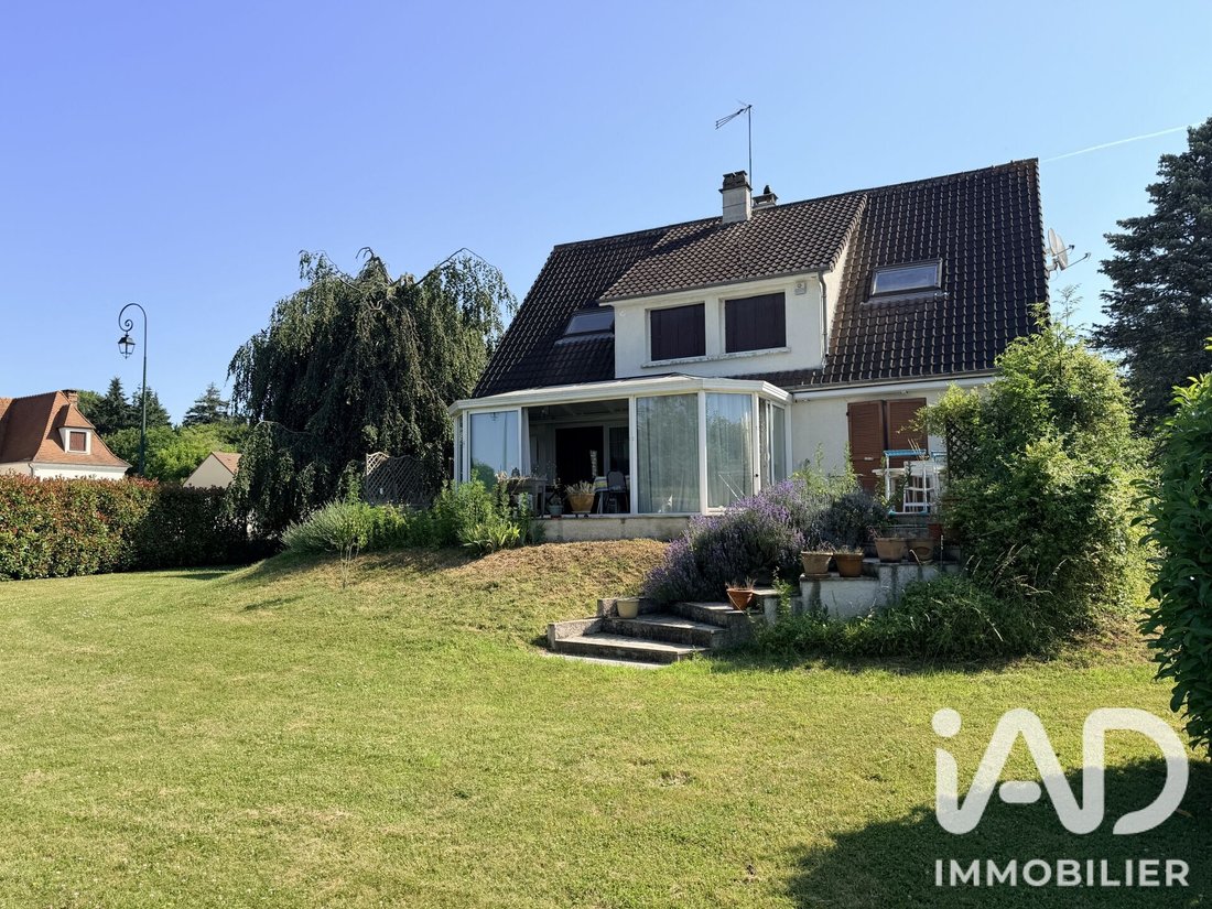 House in Varennes-Jarcy, Ile-de-France, France 1 - 18471401