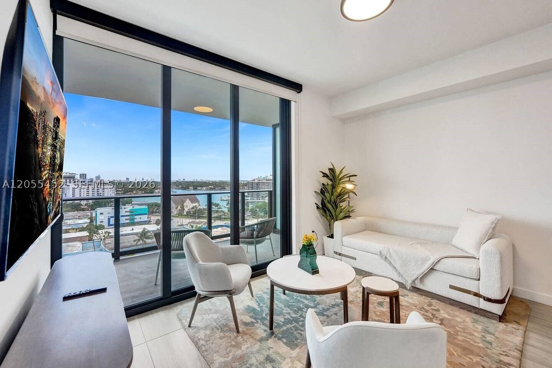 Condo in Miami Beach, Florida, United States 5 - 18456101