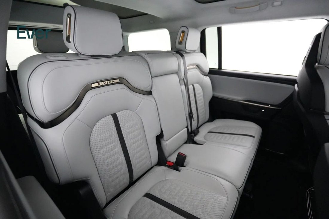 Suv in San Francisco, CA, United States 5 - 18287192