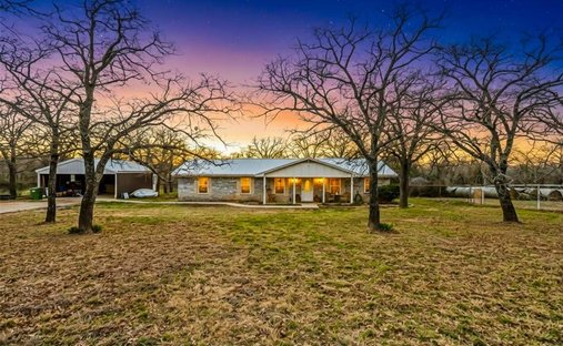 House in Paradise, Texas, United States 1