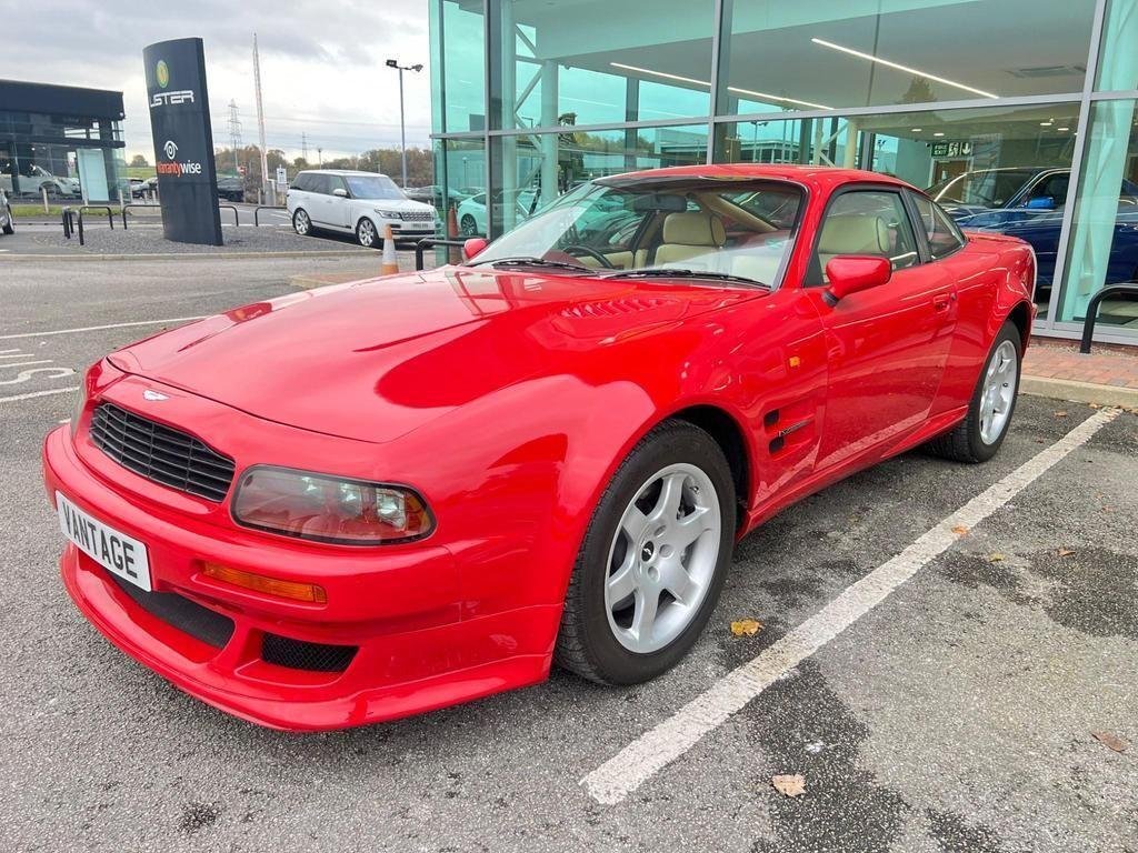 Sedan in Blackburn, United Kingdom 2 - 18469286
