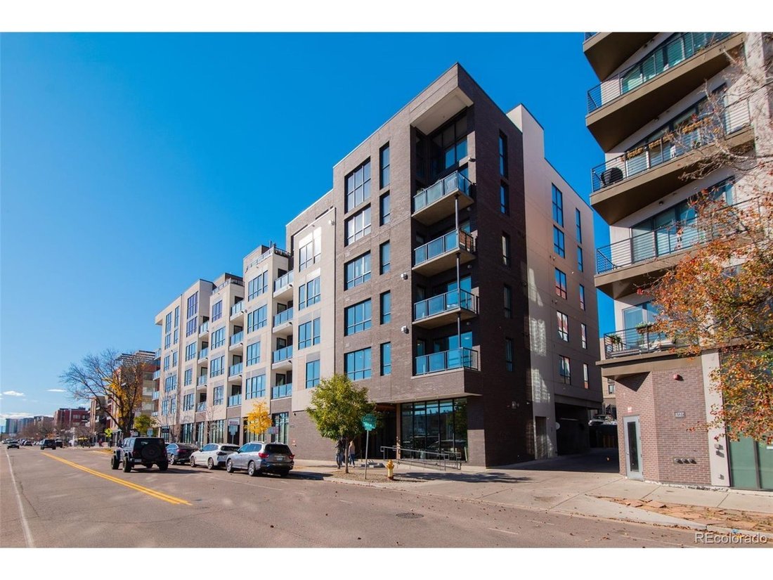 Condo in Denver, Colorado, United States 1 - 18455622