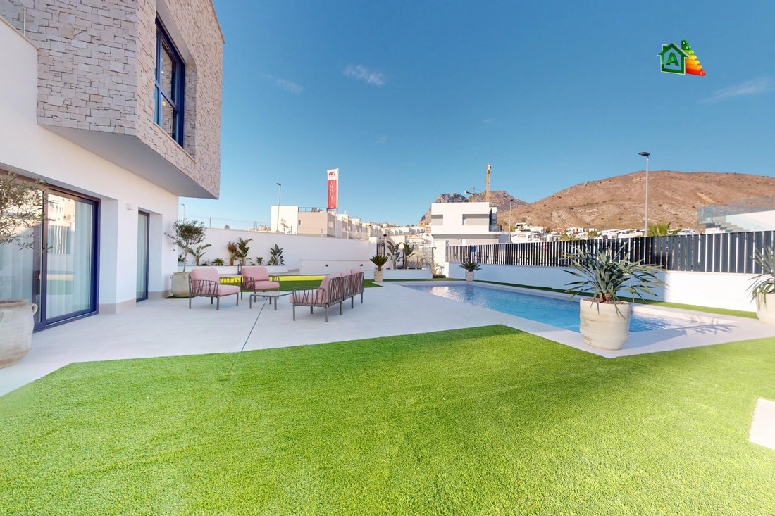 Villa in Finestrat, Valencian Community, Spain 2 - 14254541