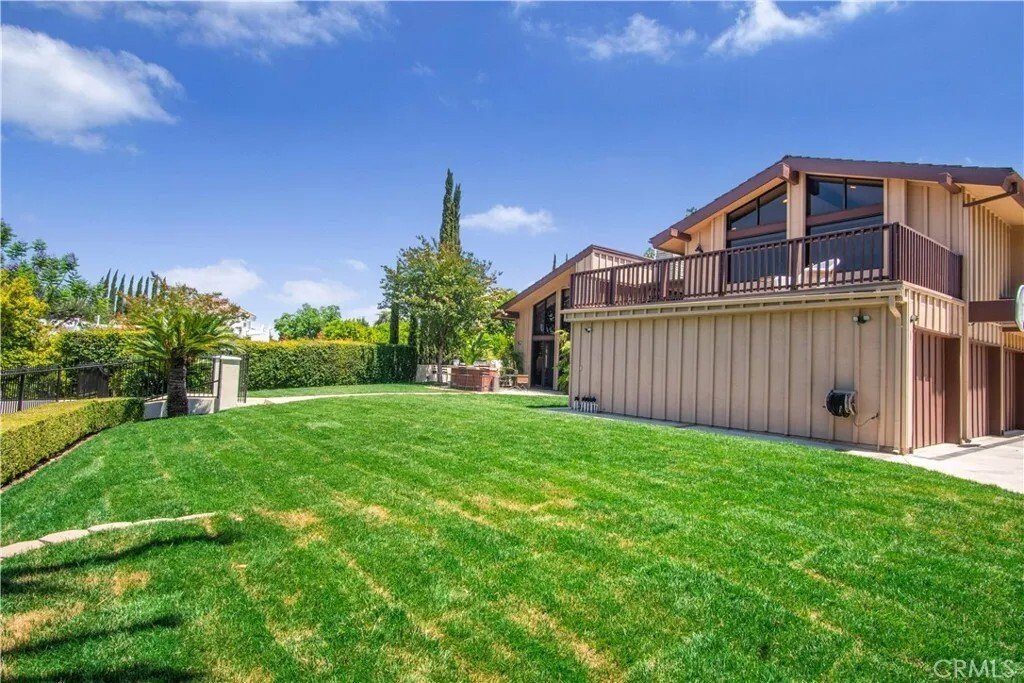 House in Fullerton, California, United States 3 - 18098300