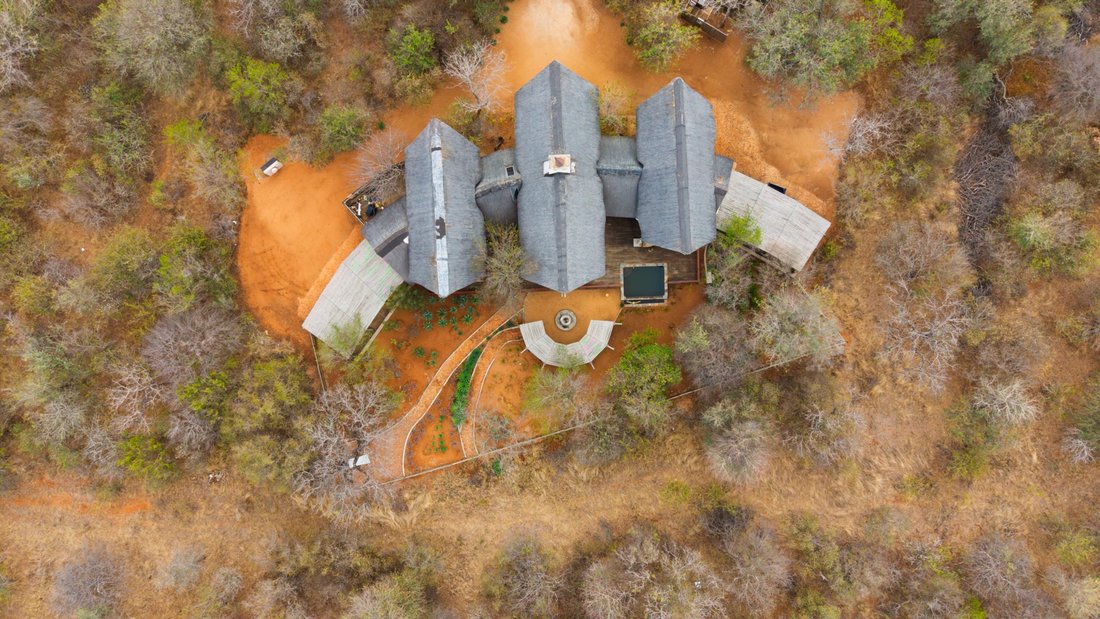 House in Hoedspruit, Limpopo, South Africa 5 - 18460765