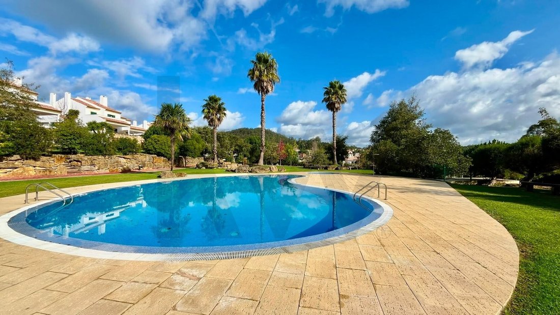Townhouse in Almargem do Bispo, Lisbon, Portugal 5 - 18453489