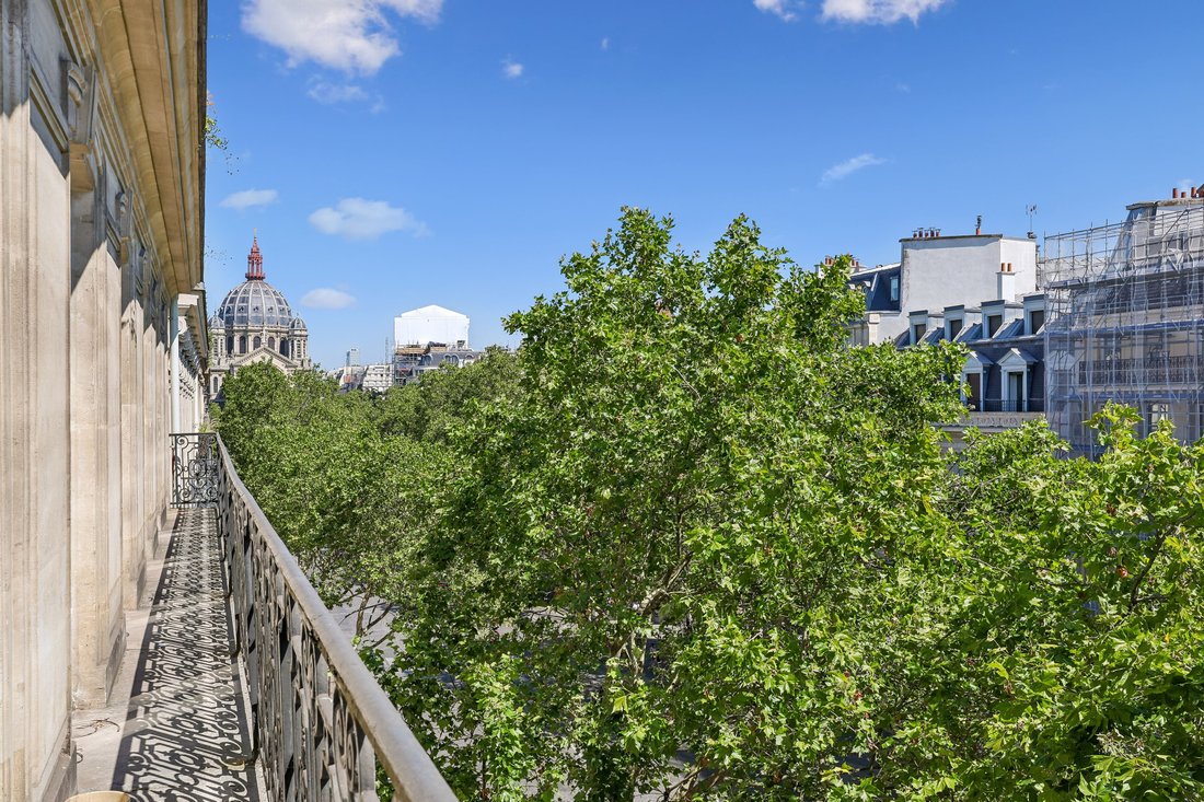 Apartment in Elysées-Madeleine, Paris 8e Arrondissement, Paris 5 - 18457161
