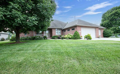 Greenville, Wisconsin, United States 1