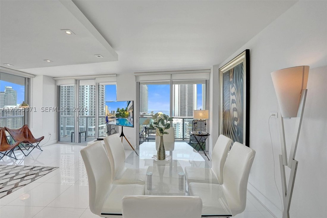 Condo in Hallandale Beach, Florida, United States 5 - 18456129