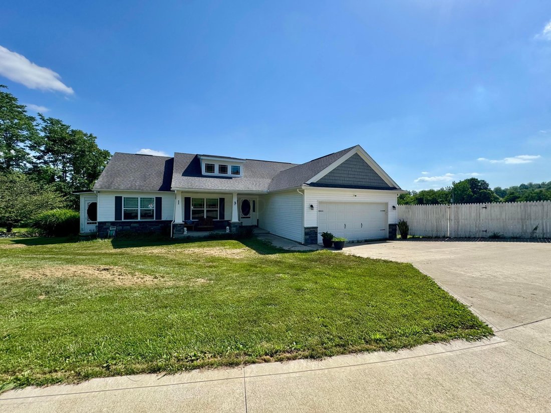 House in New Lexington, Ohio, United States 2 - 18466261