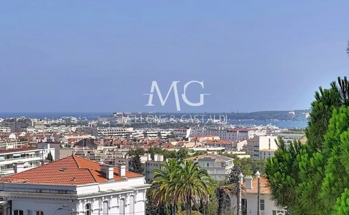 Appartamento a Vallergues, Cannes, Francia 1