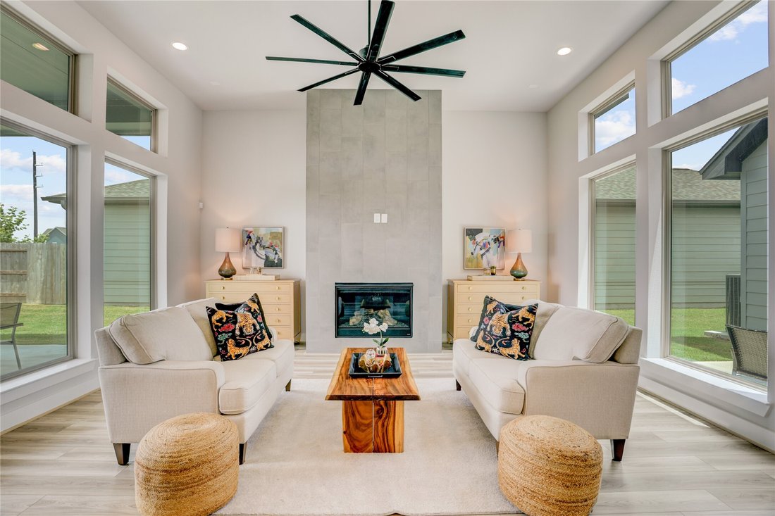 House in Fulshear, Texas, United States 3 - 18458196