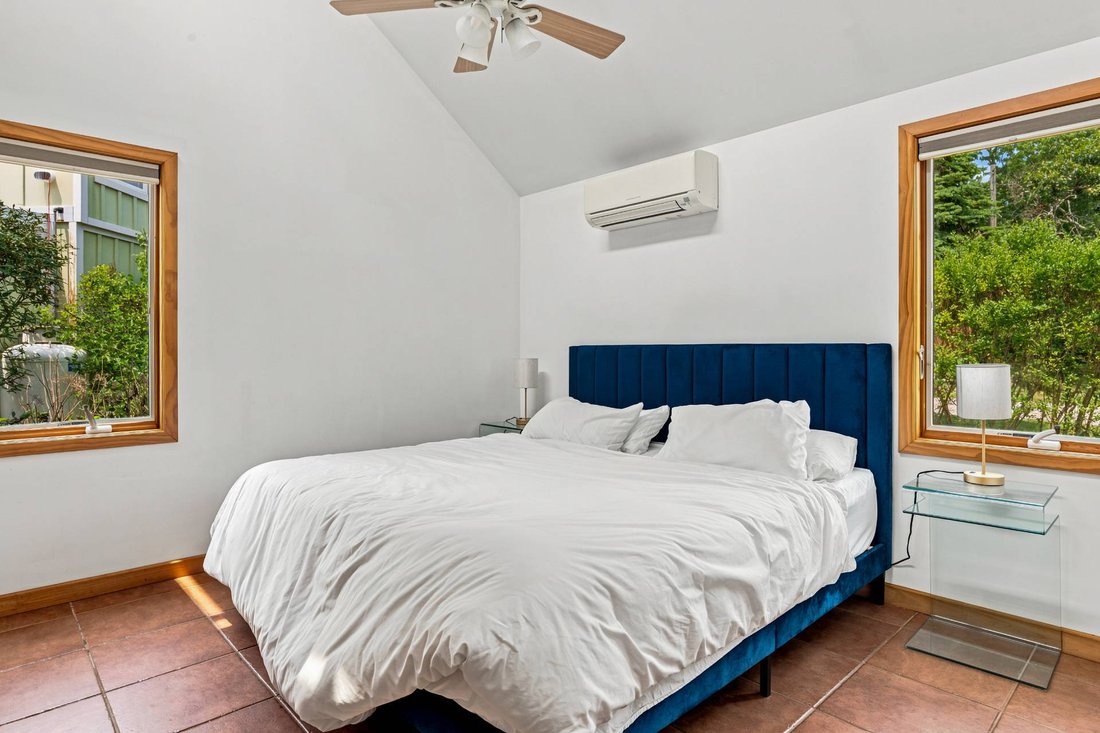 House in Hampton Bays, New York, United States 5 - 18458618