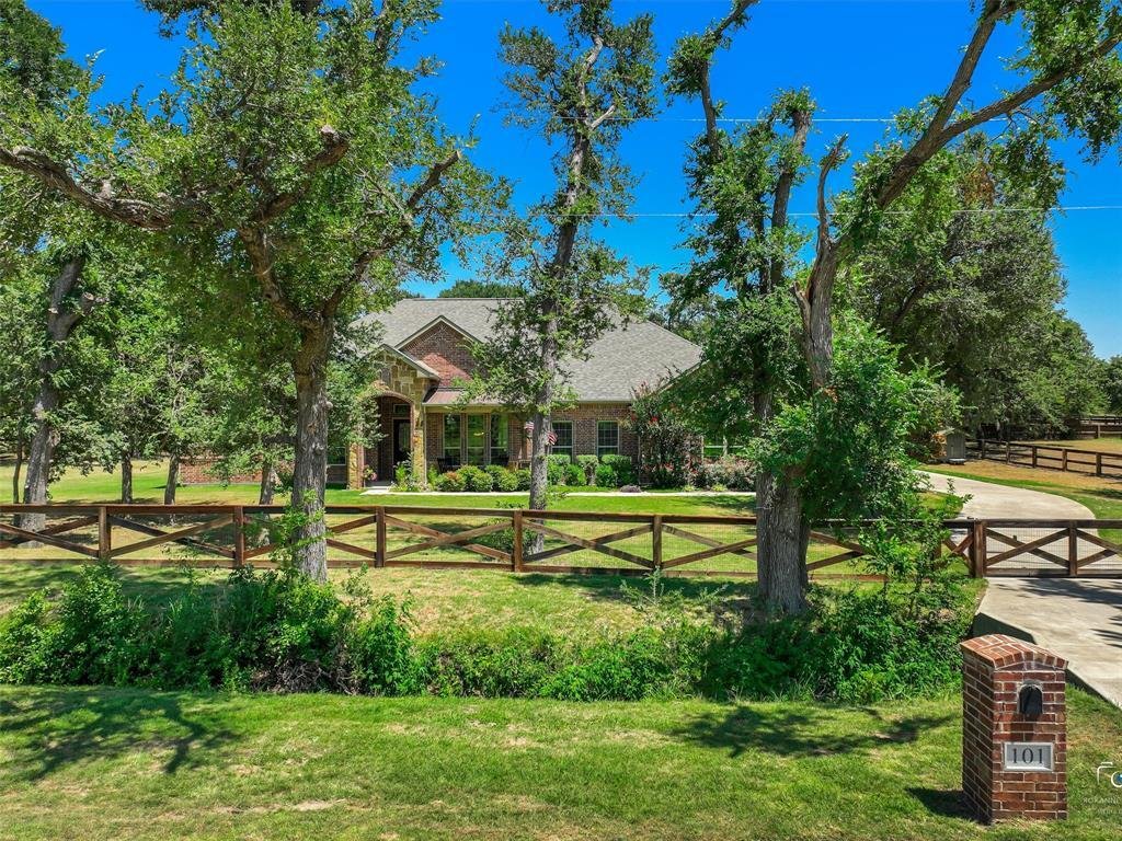 House in Springtown, Texas, United States 3 - 18463914