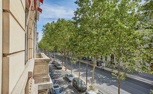 Apartment in Gros Caillou, Paris 7e Arrondissement, Paris 1