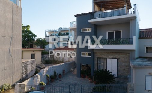 House in Markopoulo Mesogaias, Attica, Greece 1