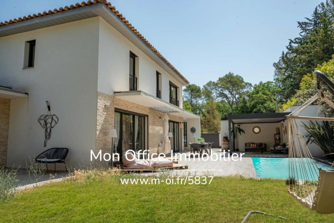 House in Le Tholonet, Provence-Alpes-Côte d'Azur, France 1 - 18459493