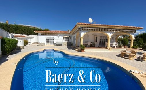 Villa in l'Alfas del Pi, Valencian Community, Spain 1