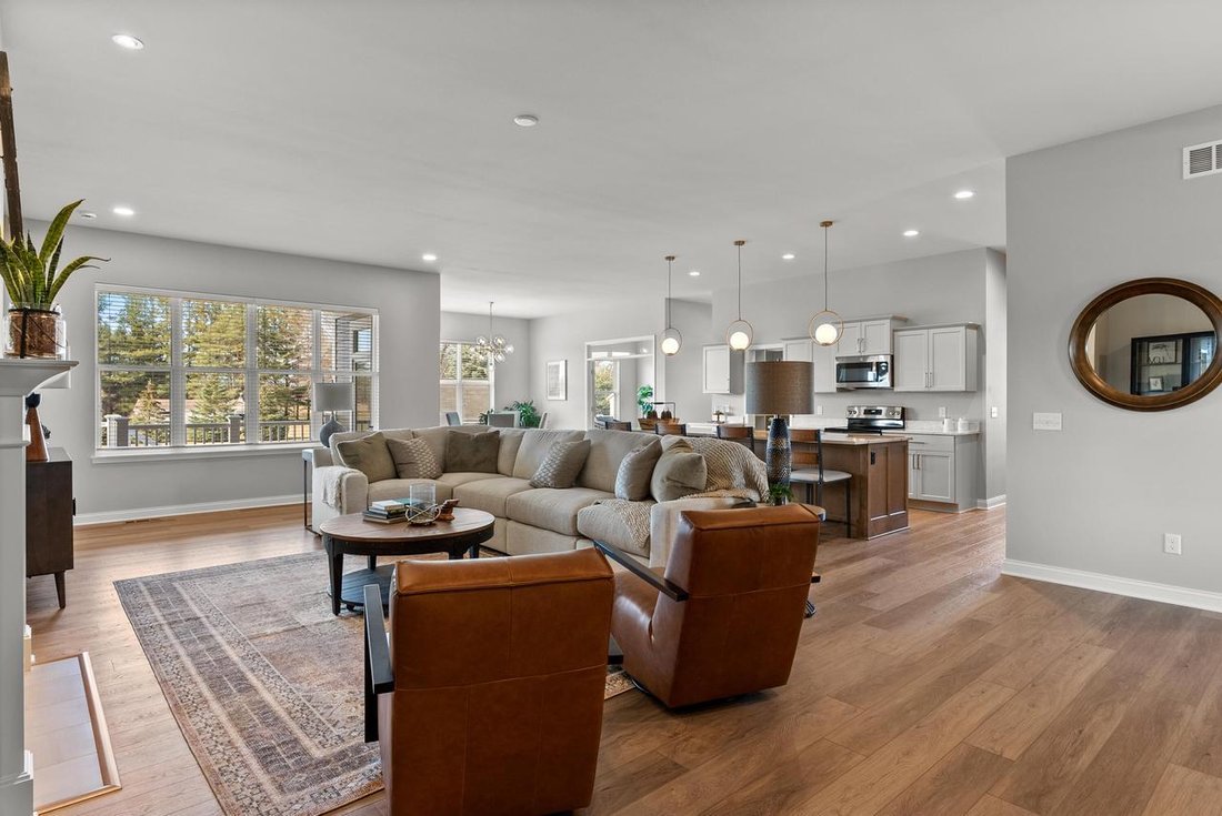 House in Menomonee Falls, Wisconsin, United States 2 - 18455496