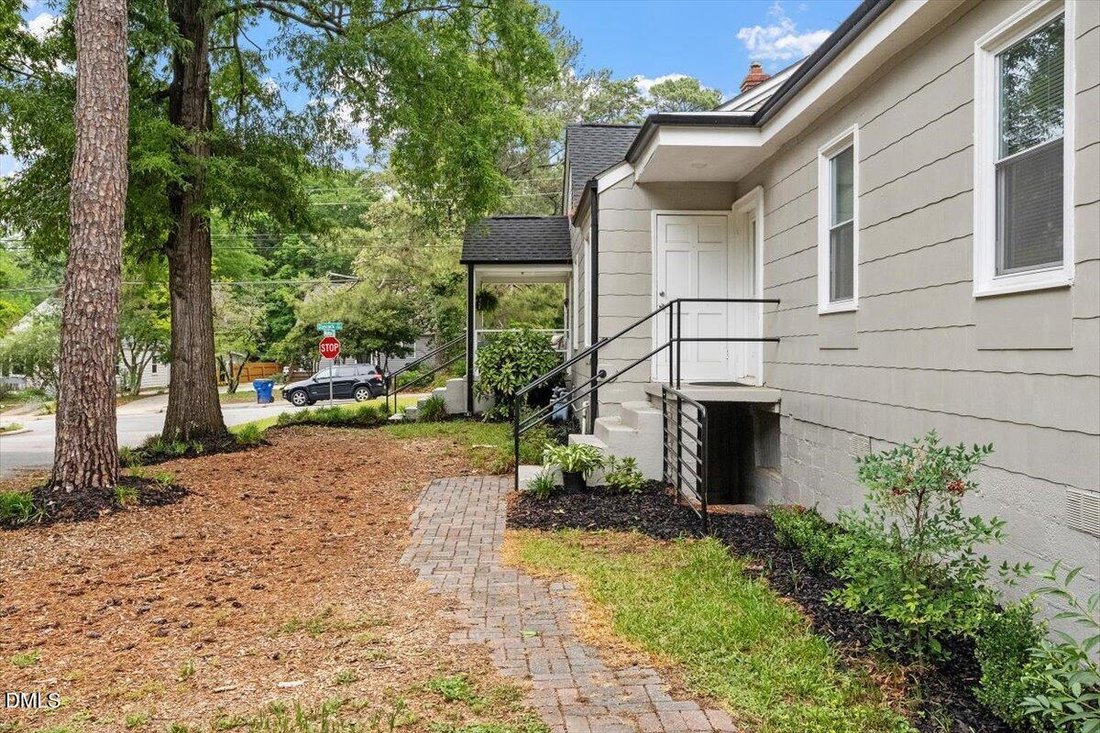 Farm Ranch in Raleigh, North Carolina, United States 5 - 18456630