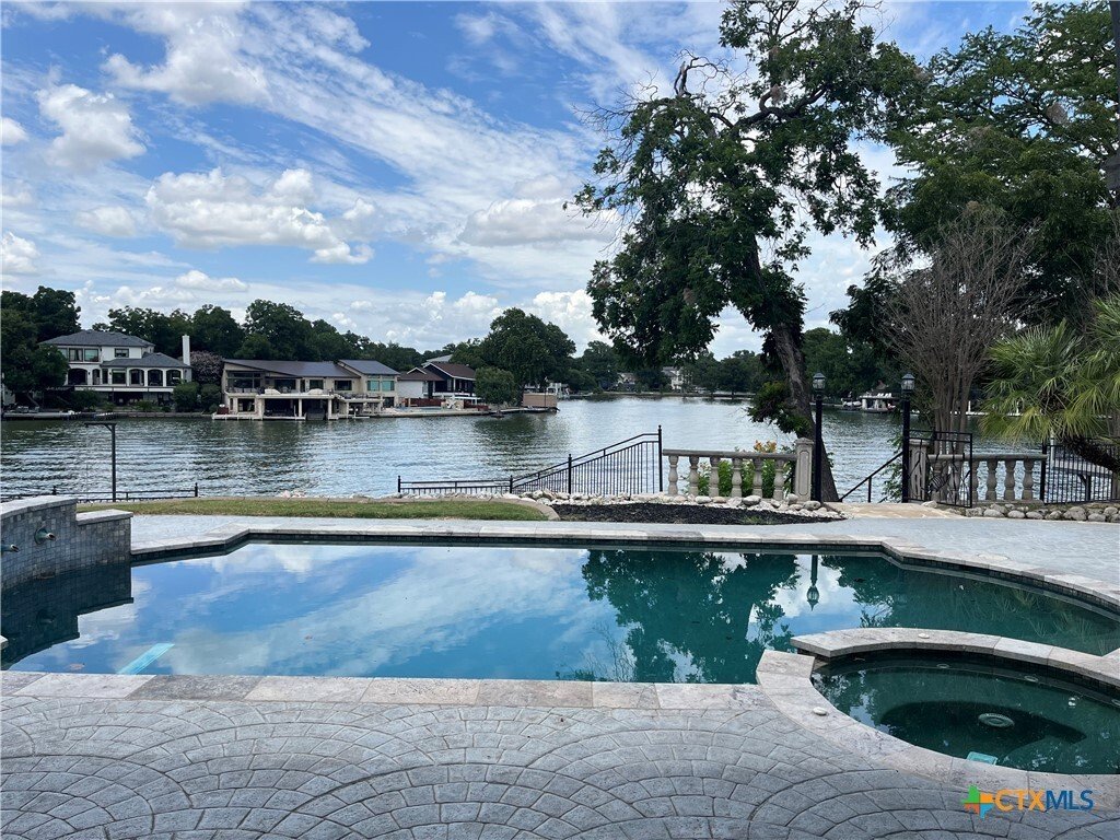 House in McQueeney, Texas, United States 1 - 17365287