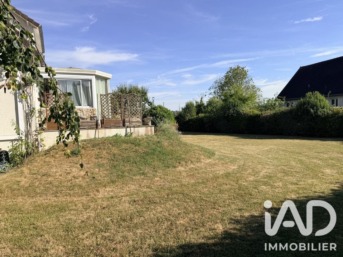 House in Varennes-Jarcy, Ile-de-France, France 2 - 18471401