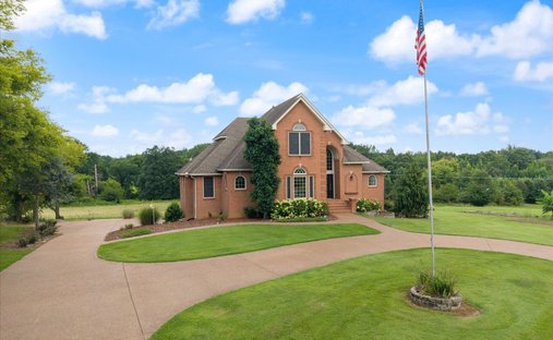 House in Greenbrier, Tennessee, United States 1